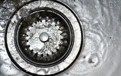 Clogged Drains: When to DIY and When to Call a Professional Plumber